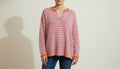 Jersey de rayas escote V color rosa
